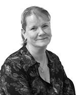Dorna Clark (Senior Bookkeeper)